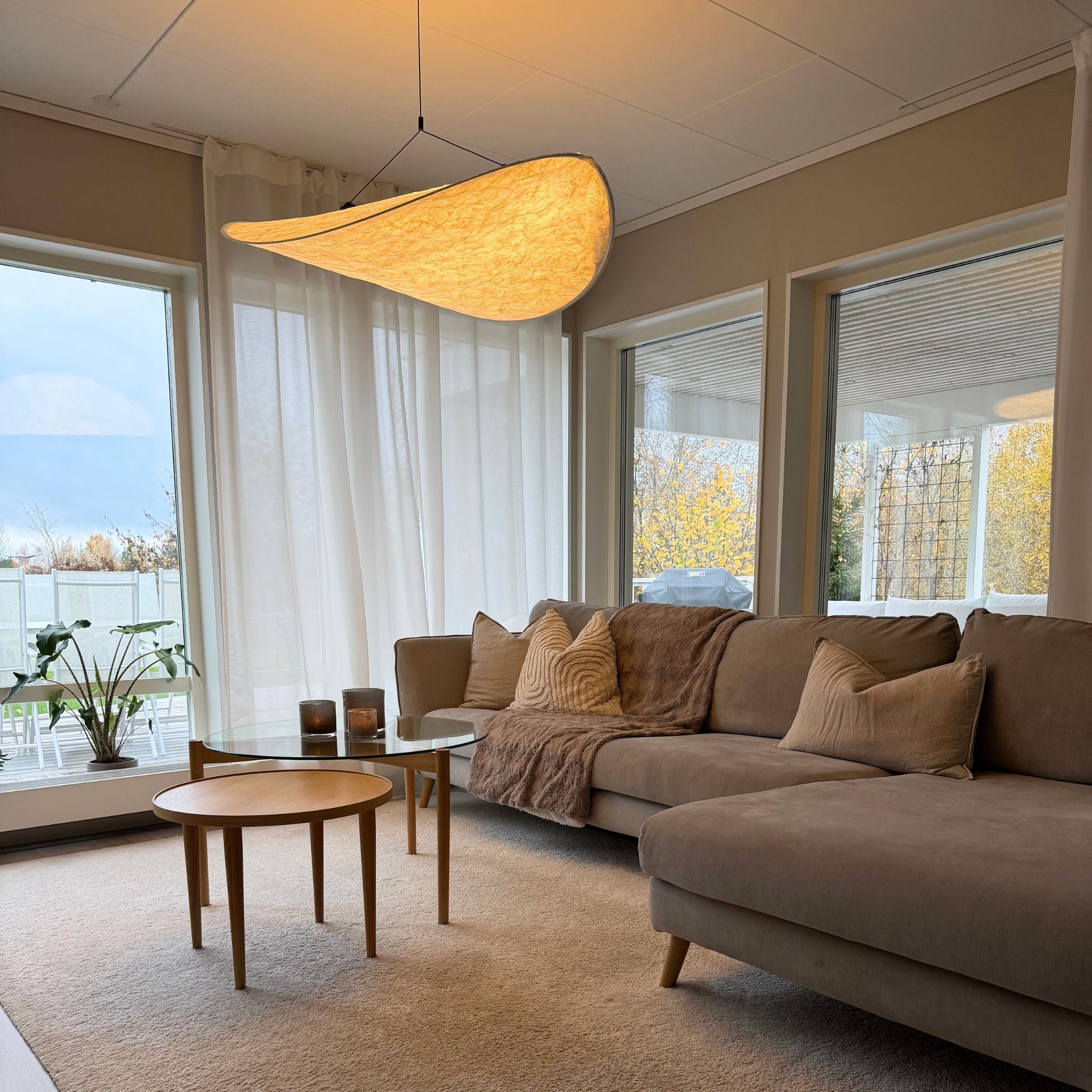 Bela Ceiling Lamp | White Tyvek Pendant, Cloud-Shaped Shade