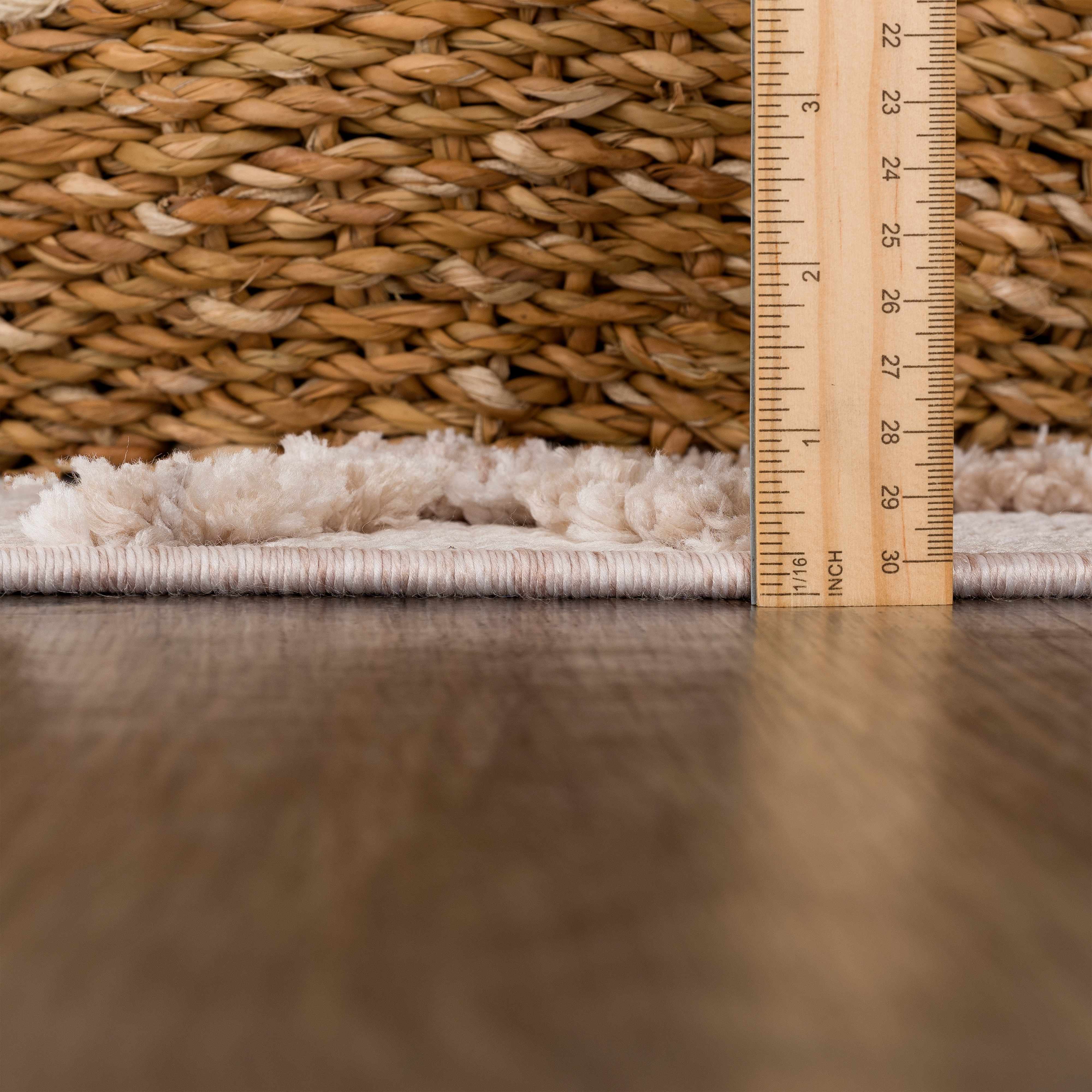 Mira Malilinao Area Rug  Machine Woven, High Pile Polyester